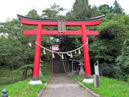 The torii gate - symbol of the Champions of Kamigawa set - marks the entryway of Shinto temples and the line between temporal and spiritual worlds.